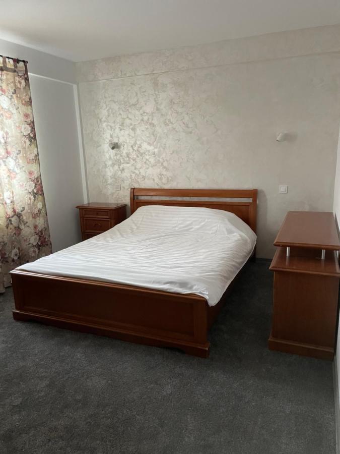 Eroilor Apartament Apartment Suceava Exterior photo